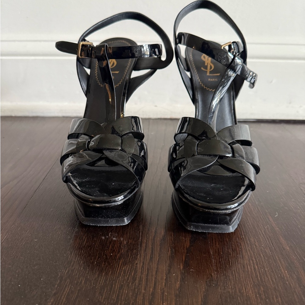 Yves Saint Laurent Women's Black Tribute Sandals